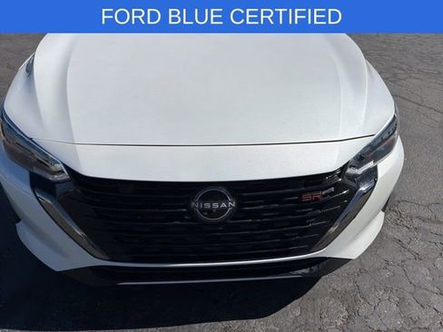 Used 2024 Nissan Sentra SR FWD image 16