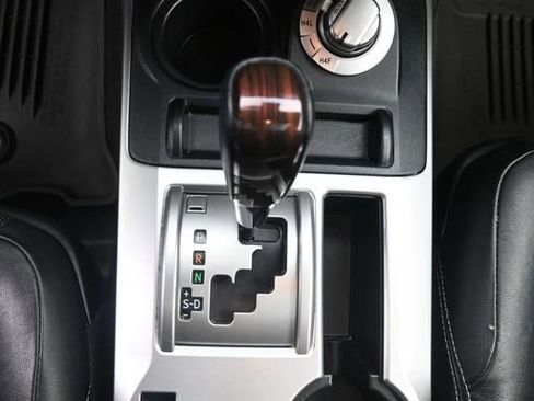 Used 2023 Toyota 4Runner Limited AWD/4WD image 19