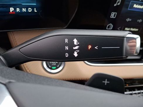 Used 2025 Chevrolet Equinox ACTIV FWD image 14