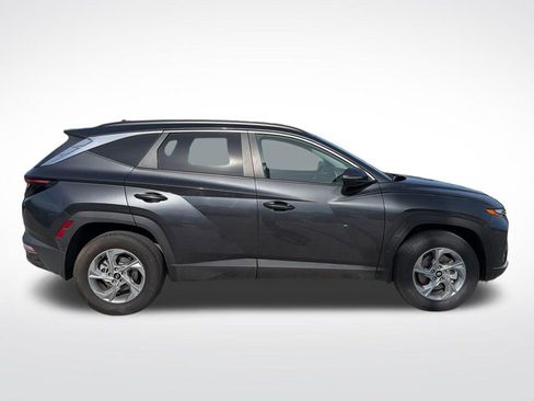 Certified 2023 Hyundai Tucson SEL w/ Winter Package AWD/4WD image 9