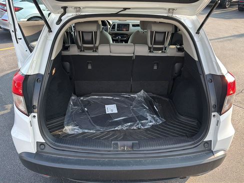 Used 2019 Honda HR-V EX image 22