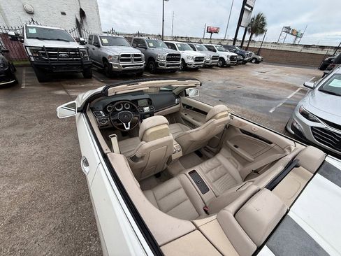 Used 2014 Mercedes-Benz E 350 Cabriolet image 29