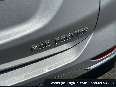 Used 2019 Chevrolet Equinox Premier AWD/4WD image 8