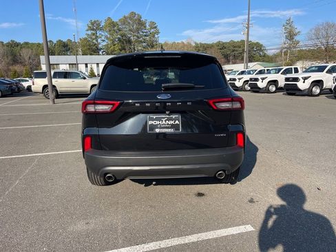Used 2025 Ford Escape ST-Line image 8