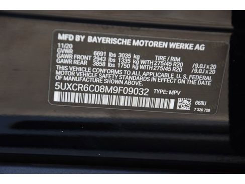 Used 2021 BMW X5 xDrive40i w/ Premium Package image 27