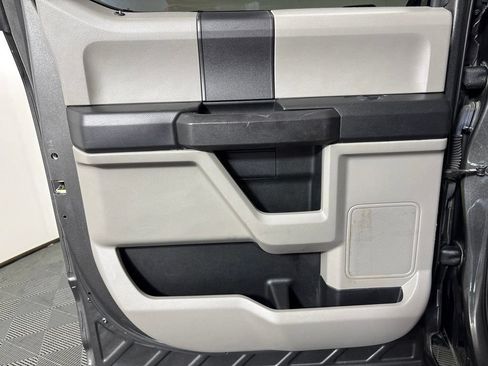 Used 2018 Ford F150 XL w/ Equipment Group 101A Mid AWD/4WD image 26