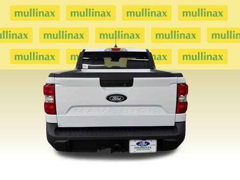 New 2026 Ford Maverick XL image 8