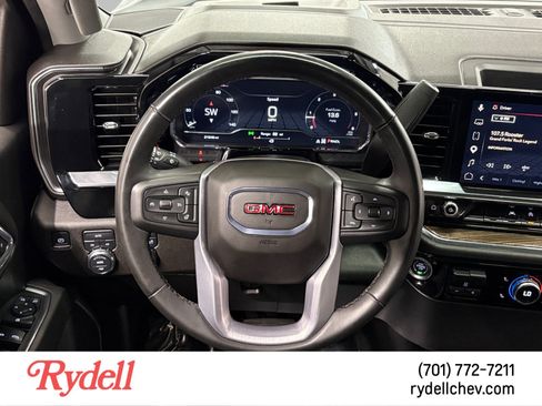 Used 2025 GMC Sierra 1500 Elevation AWD/4WD image 13