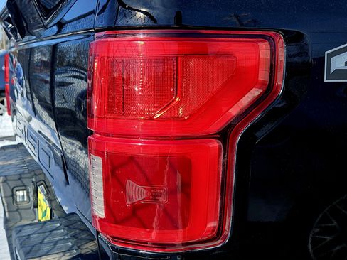 Used 2018 Ford F150 Lariat image 35