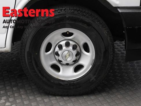Used 2020 Chevrolet Express 2500 w/ Safety Package image 31