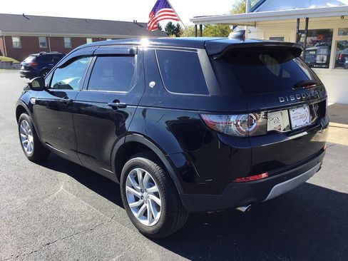 Used 2018 Land Rover Discovery Sport HSE image 4