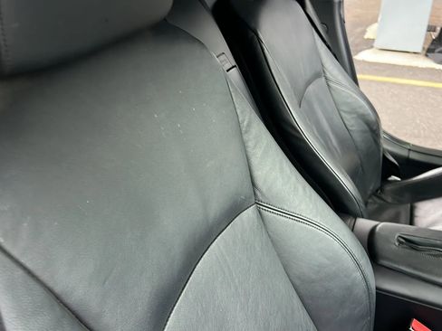 Used 2004 BMW Z4 2.5i image 22