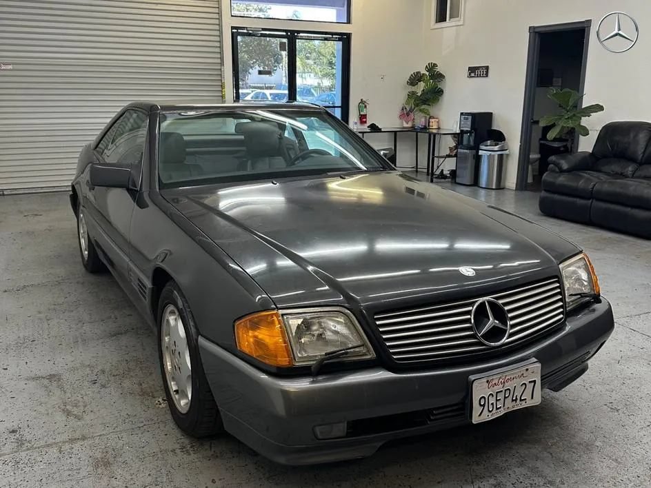 Used 1993 Mercedes-Benz 300 SL image 1
