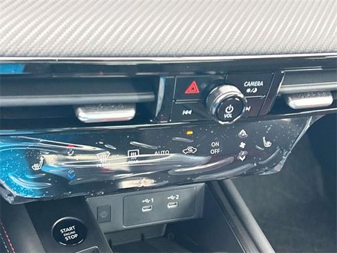 New 2026 Nissan Kicks SR w/ SR Premium Package image 30