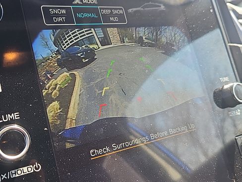 Certified 2025 Subaru Crosstrek 2.0i Premium image 8