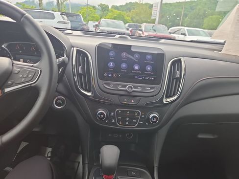 Used 2022 Chevrolet Equinox RS w/ Infotainment Package AWD/4WD image 20