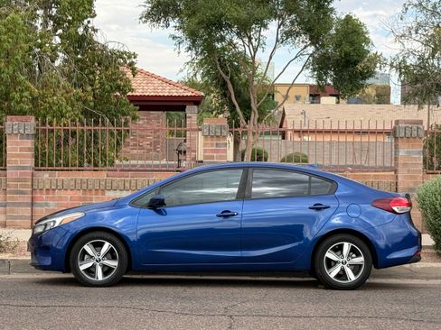Used 2018 Kia Forte LX w/ LX Popular Package FWD image 3