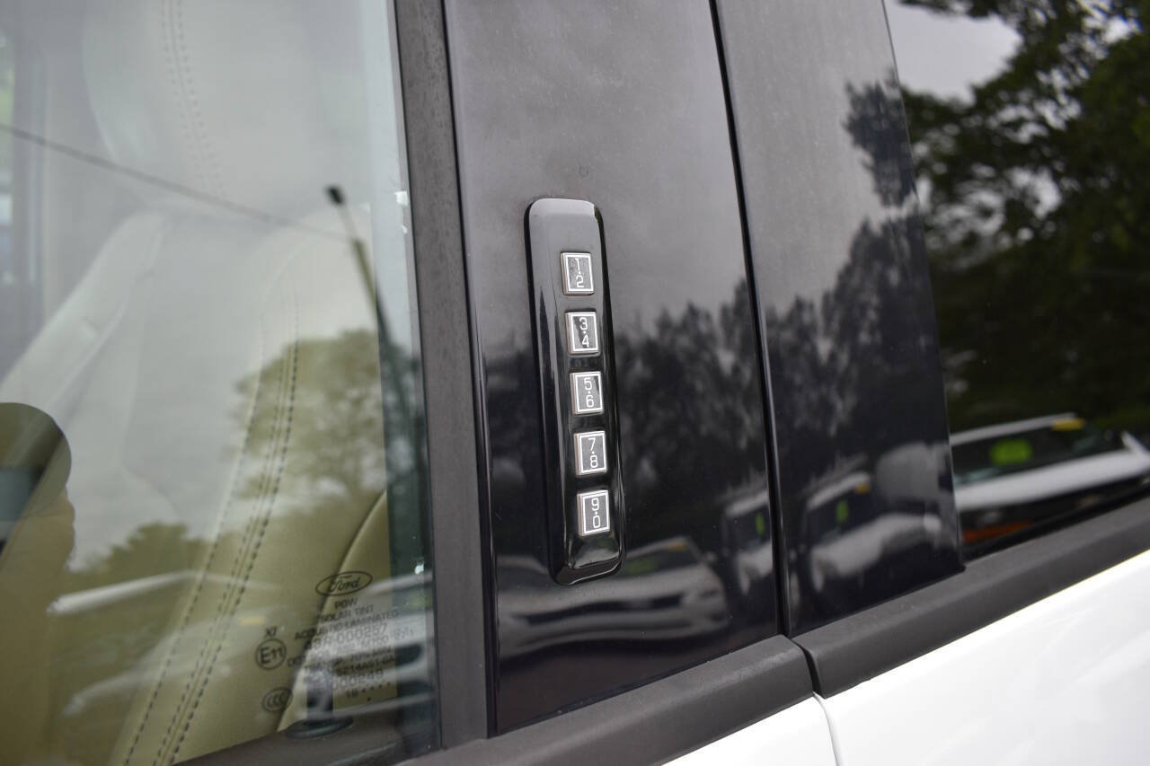 Used 2018 Ford F150 Lariat AWD/4WD image 42
