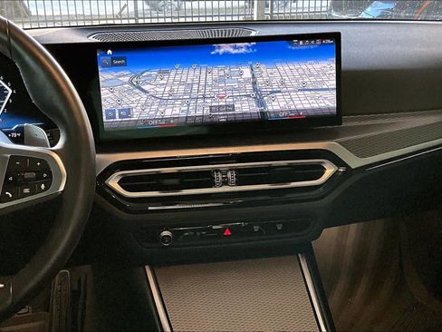 Used 2023 BMW 330i Sedan w/ M Sport Package image 7