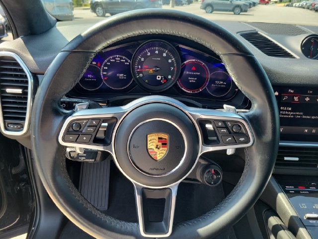 Used 2022 Porsche Cayenne Platinum Edition AWD/4WD image 15