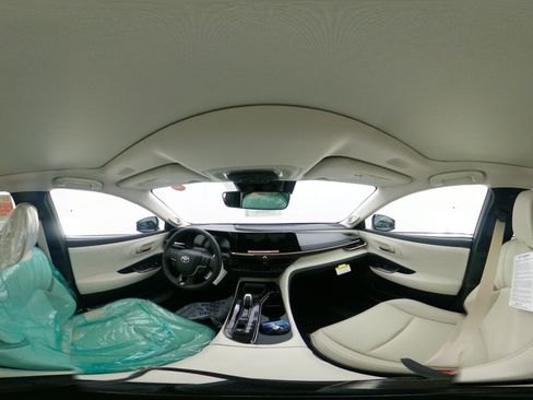 New 2026 Toyota Crown Limited image 33