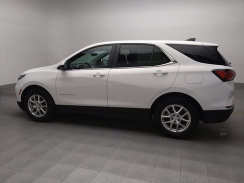 Used 2024 Chevrolet Equinox LT image 3