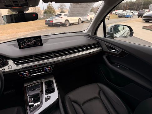 Used 2019 Audi Q7 2.0T Premium Plus image 29