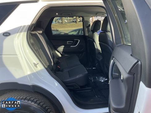 Used 2019 Land Rover Discovery Sport SE image 50