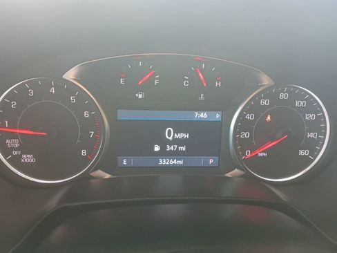 Used 2025 Chevrolet Blazer LT image 2