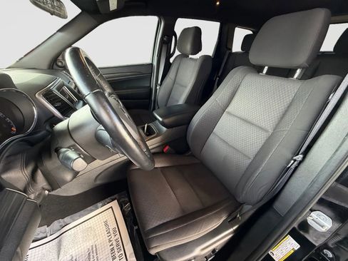 Used 2020 Jeep Grand Cherokee Laredo image 36