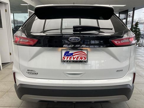 Used 2023 Ford Edge SEL image 6