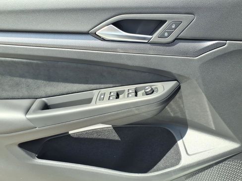 New 2026 Volkswagen GTI SE image 4