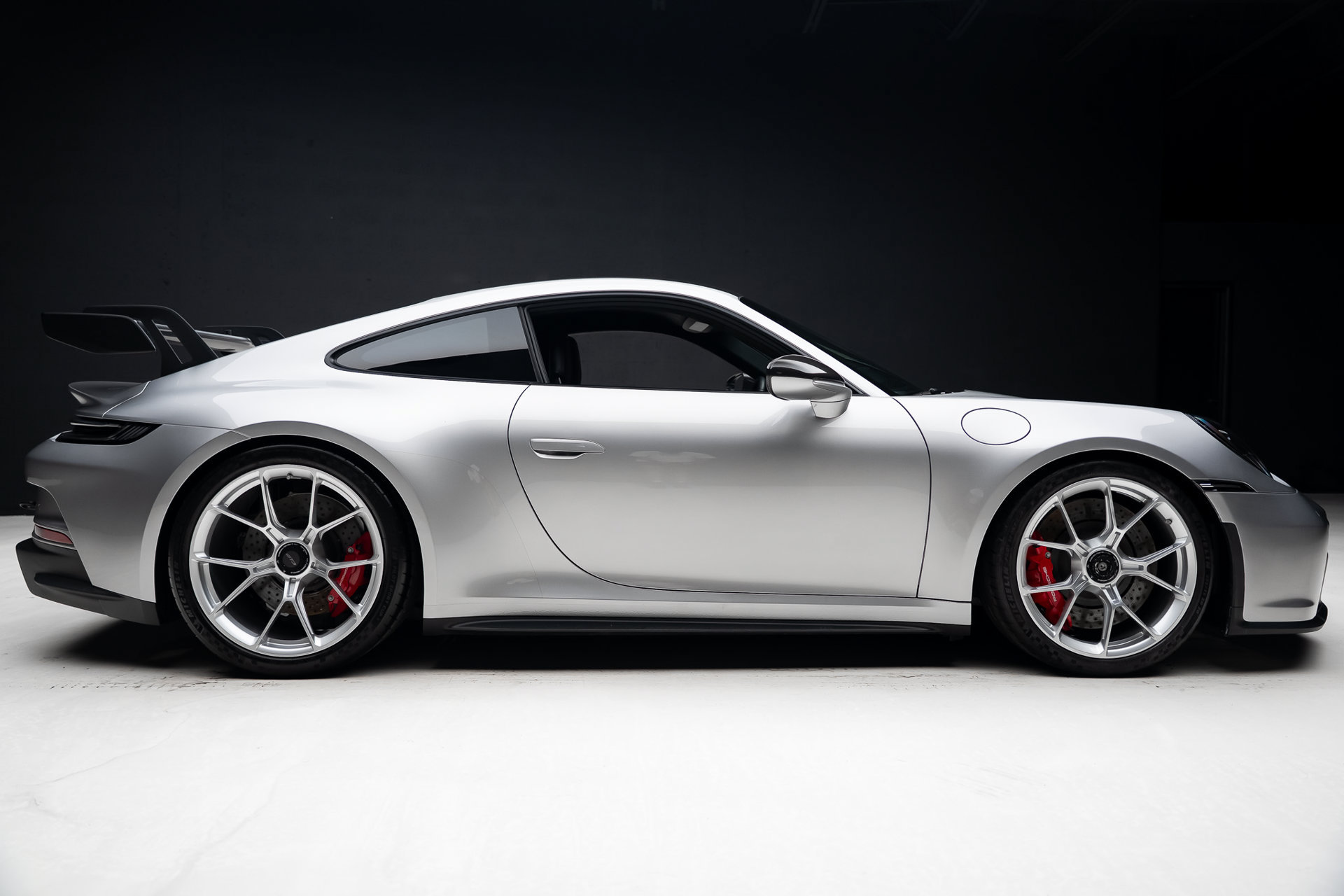 Used 2022 Porsche 911 GT3 RWD image 36