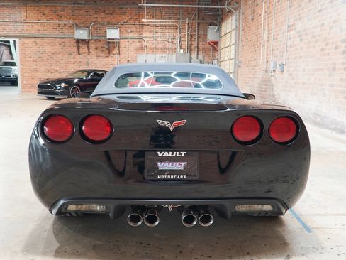 Used 2008 Chevrolet Corvette Convertible w/ Preferred Equipment Group RWD image 13