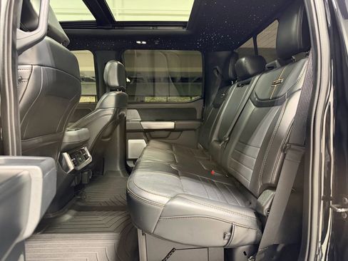 Used 2024 Ford F350 Platinum image 50