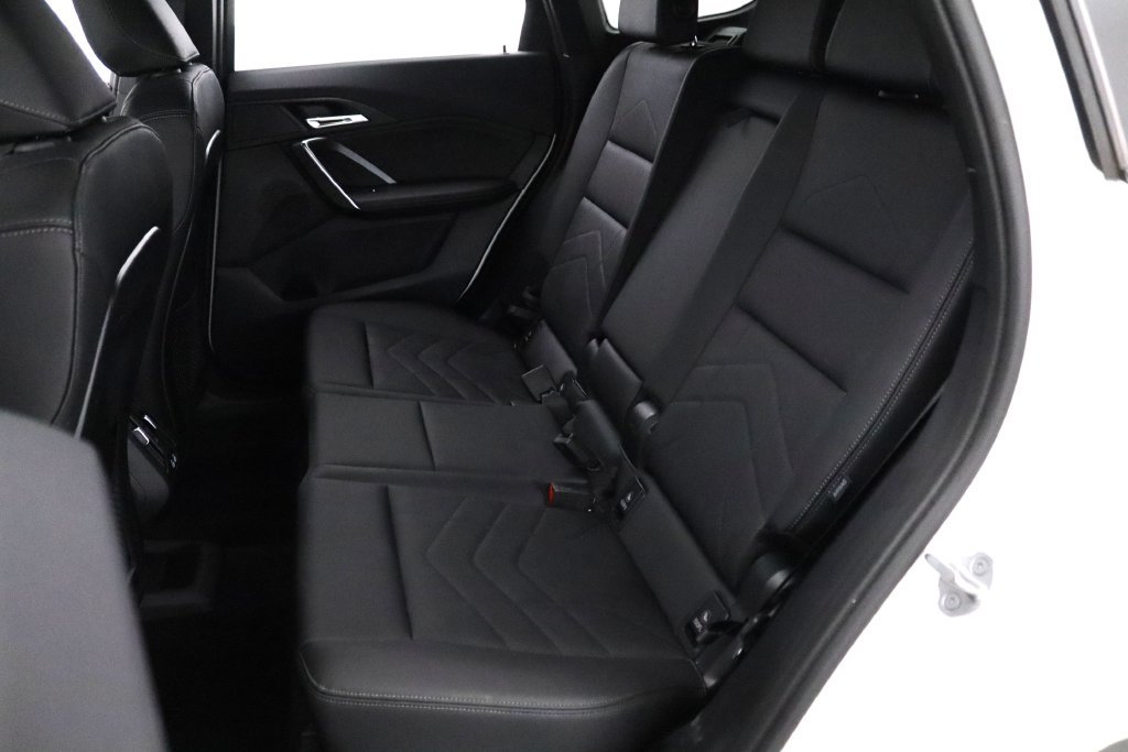 Used 2023 BMW X1 xDrive28i AWD/4WD image 9