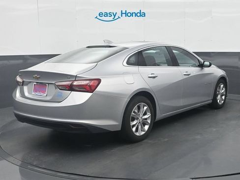 Used 2021 Chevrolet Malibu LT FWD image 7