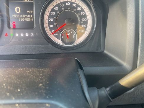 Used 2016 RAM 3500 Tradesman w/ Chrome Appearance Group image 14