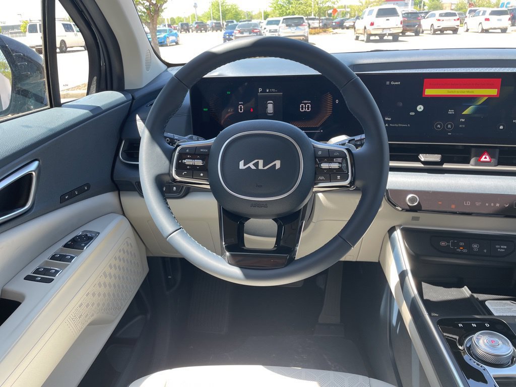 New 2026 Kia Carnival EX FWD image 12