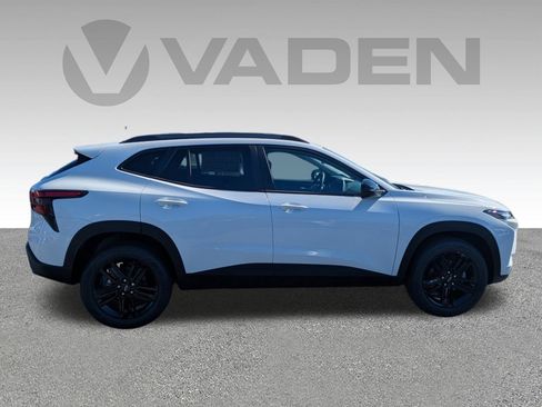 New 2026 Chevrolet Trax ACTIV w/ Driver Confidence Package image 25