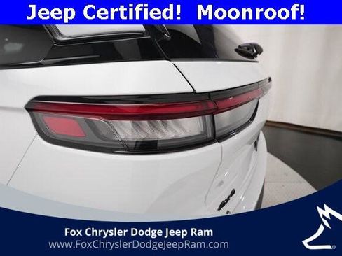 Certified 2023 Jeep Grand Cherokee Altitude image 31