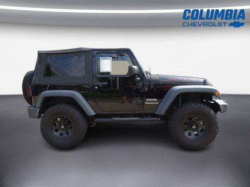 Used 2016 Jeep Wrangler Sport AWD/4WD image 2