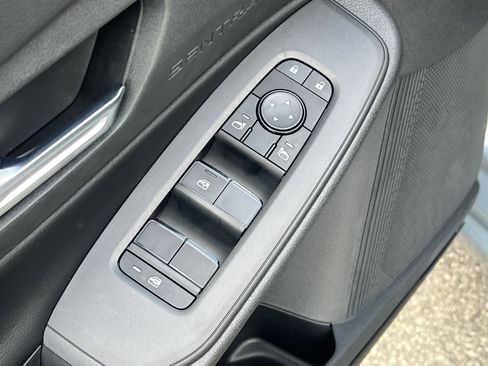 New 2026 Nissan Sentra SV w/ SV Convenience Package FWD image 13