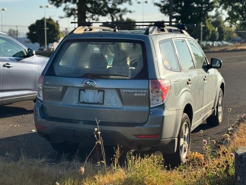 Used 2011 Subaru Forester 2.5X AWD/4WD image 2
