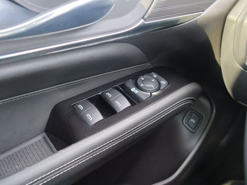 Used 2023 Cadillac CT4 Luxury image 24