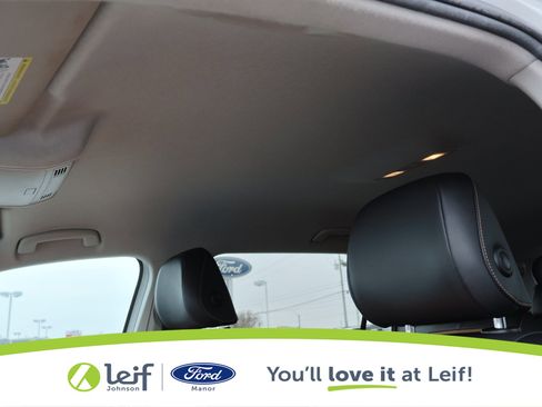 Used 2019 Volkswagen Tiguan SE image 13