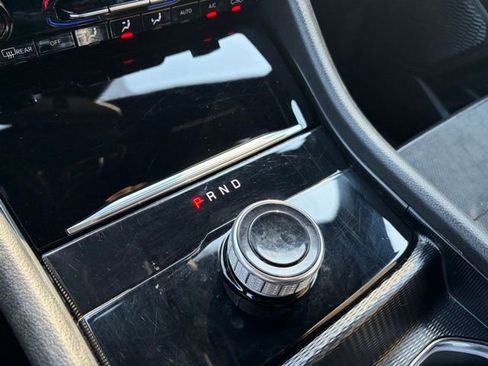 Used 2024 Jeep Grand Cherokee L Laredo AWD/4WD image 12