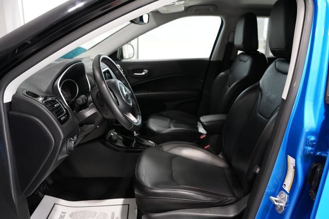 Used 2019 Jeep Compass Limited AWD/4WD image 12