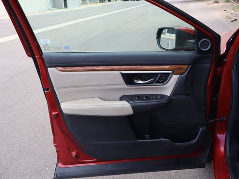 Used 2017 Honda CR-V Touring image 23