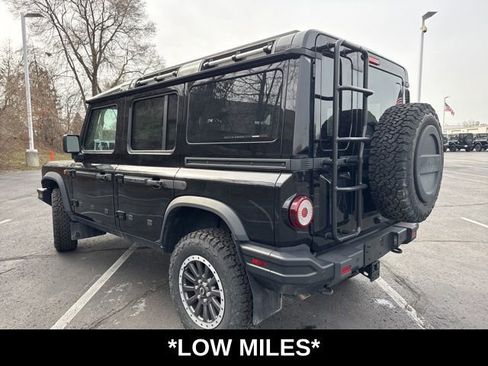 Used 2025 INEOS Grenadier AWD/4WD image 8
